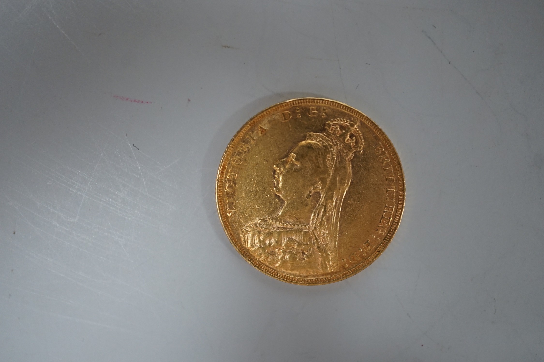 A Victoria gold sovereign 1892
